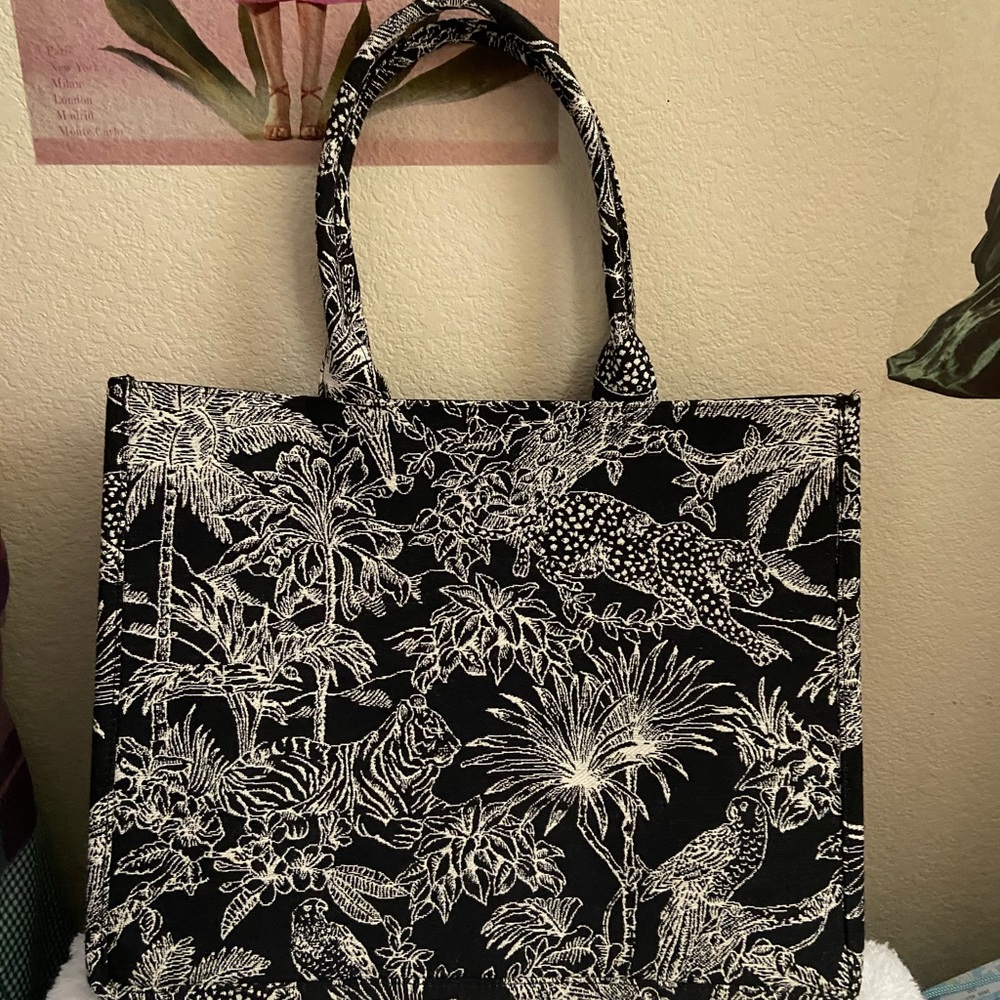 H&M Black and White Tropical Print Tote
